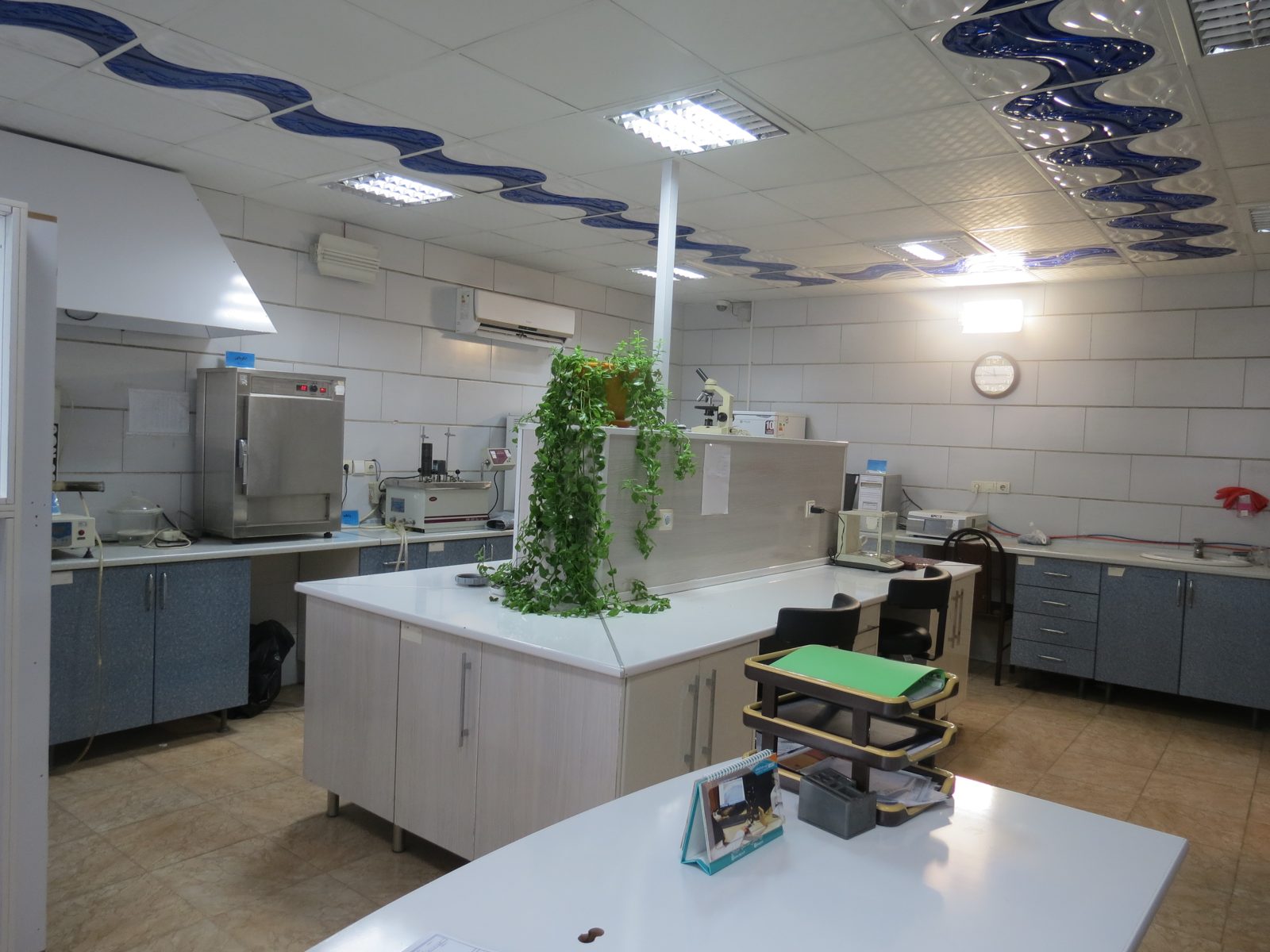 آزمایشگاه تک ستاره گلپایگان